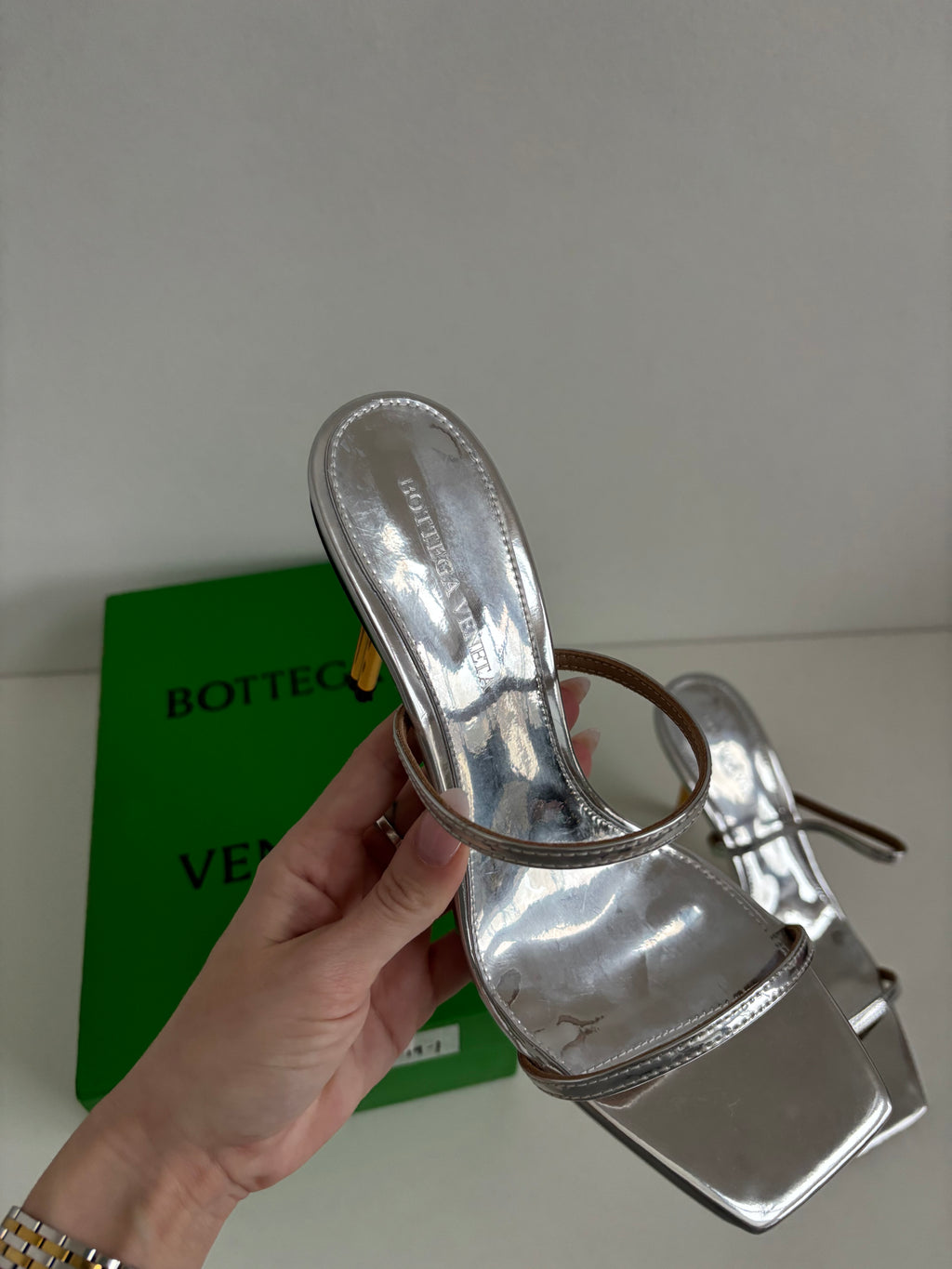B HEELS