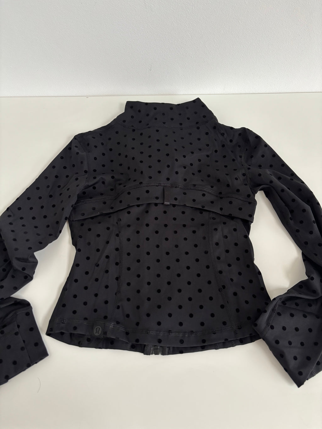 Polka dot crop
