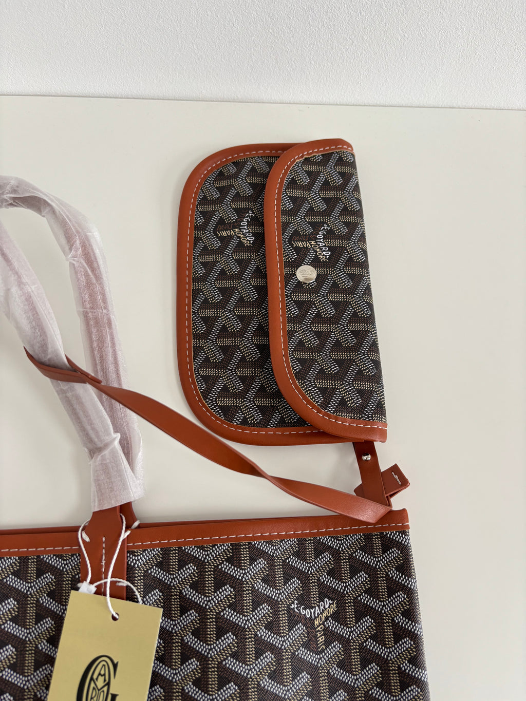 Medium tote