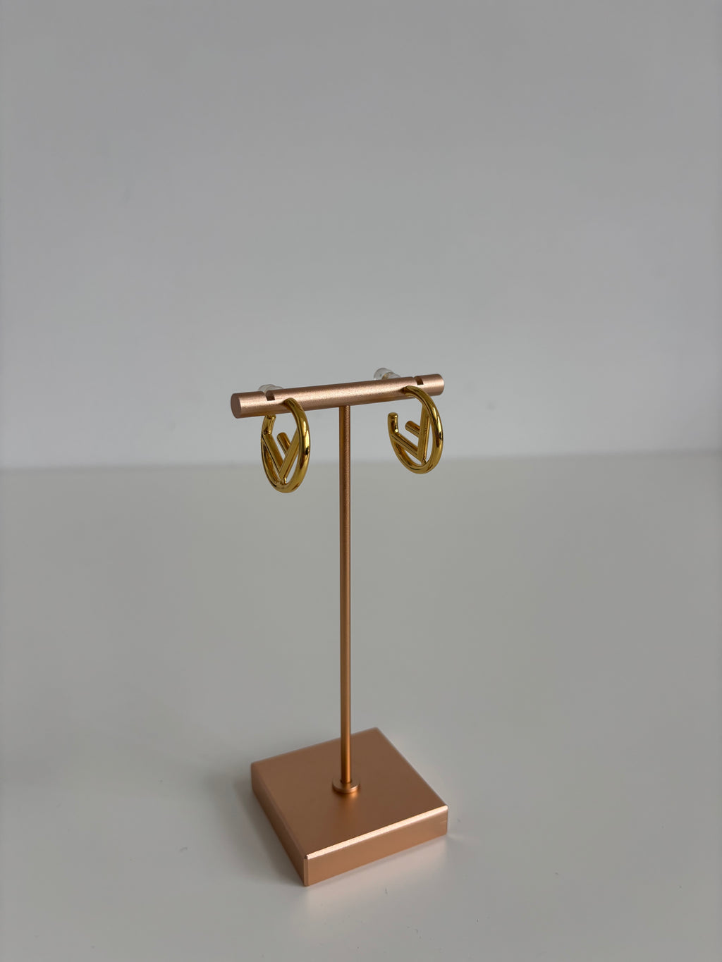 F EARRINGS