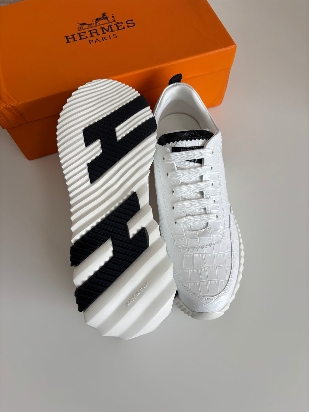 H TRAINERS