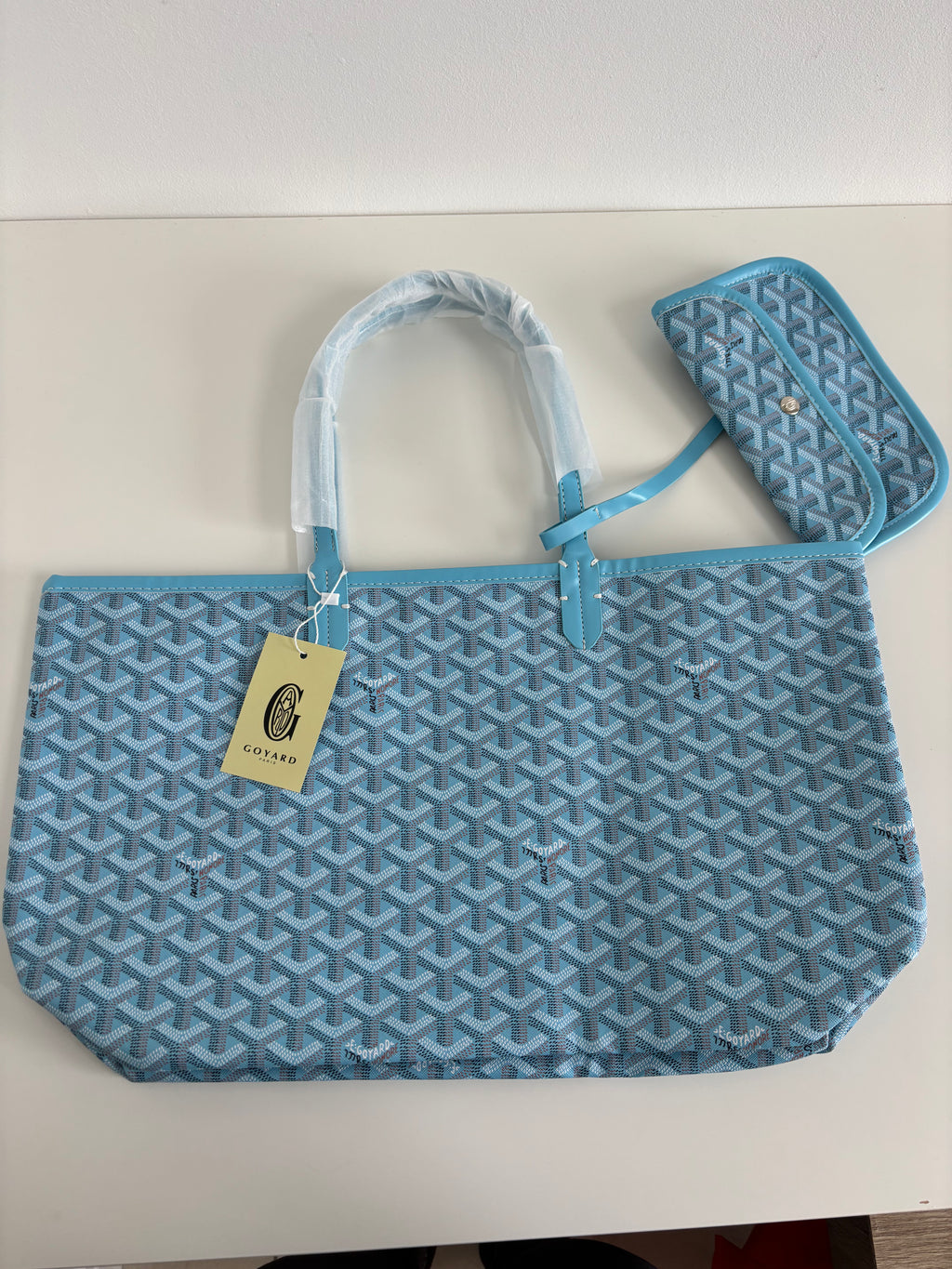 Medium tote