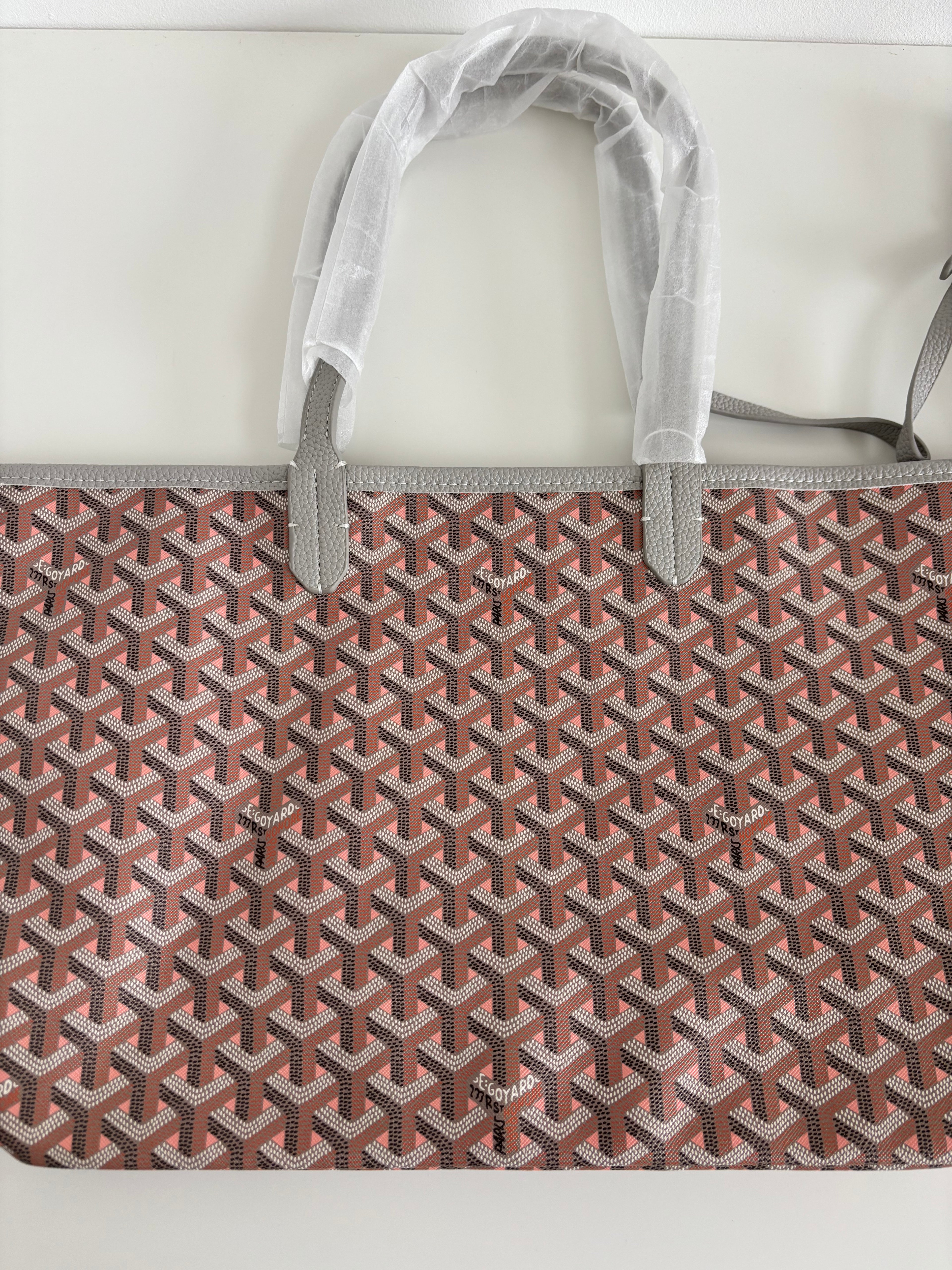 Medium tote