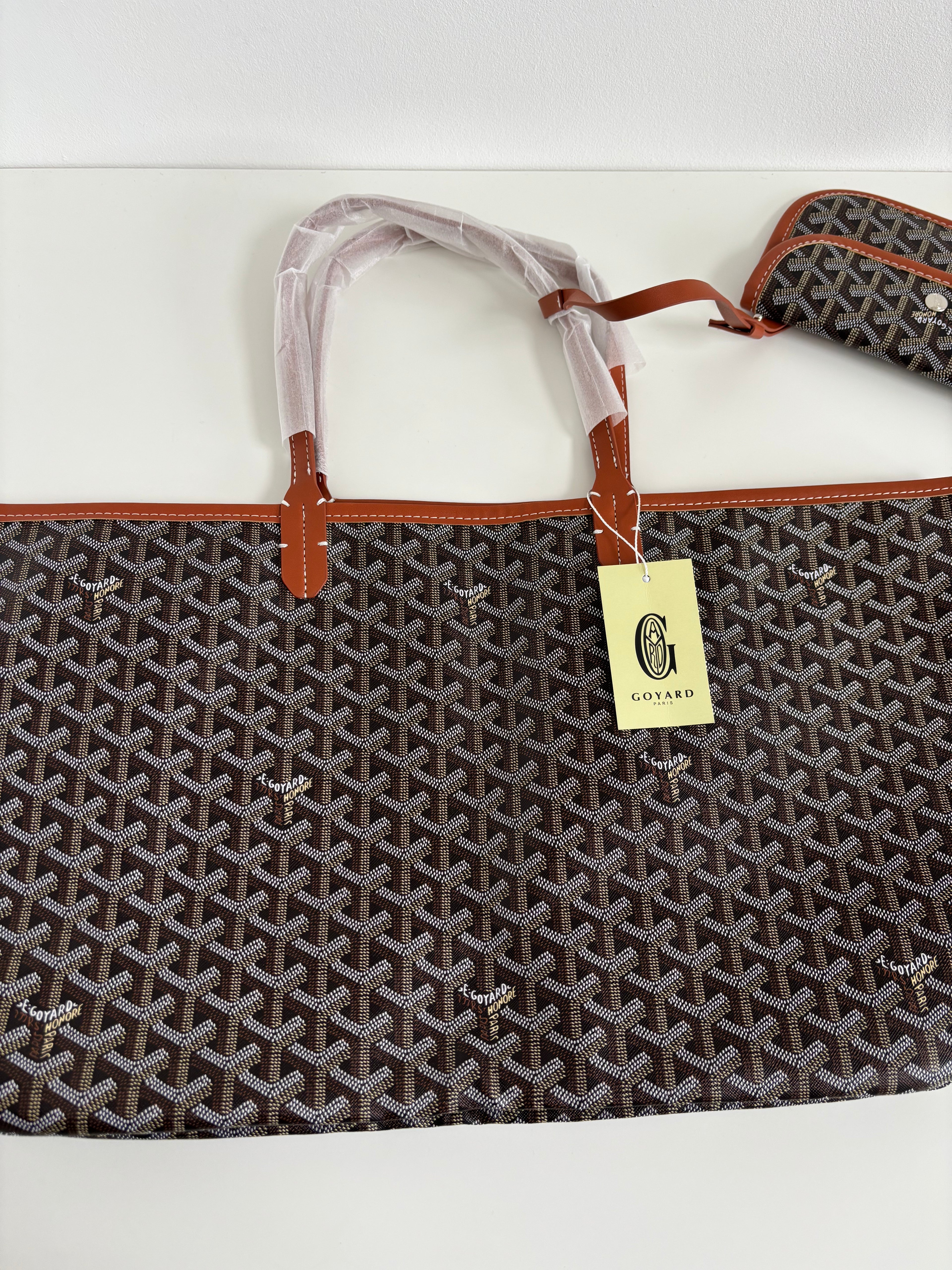 Large tote