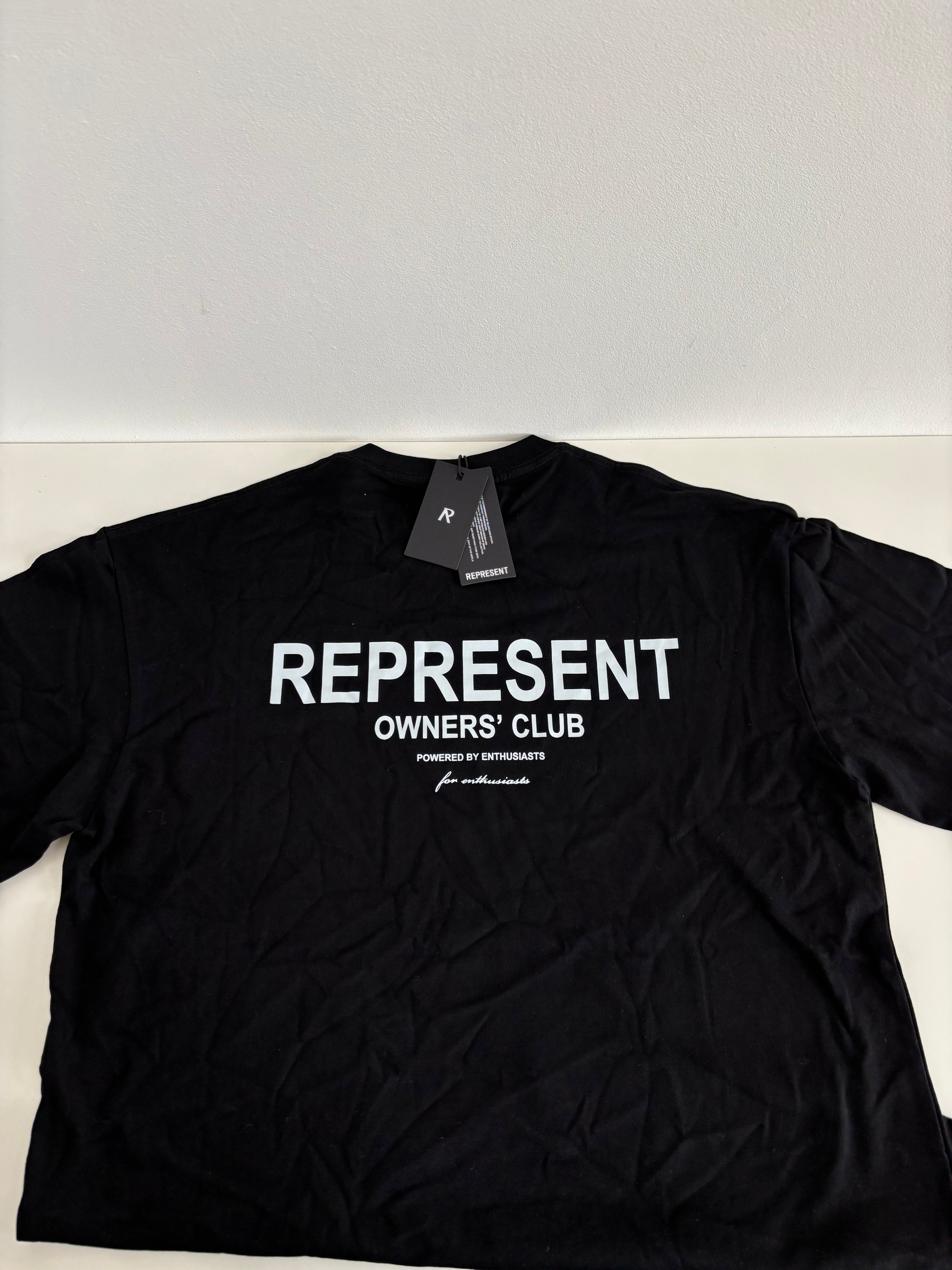 Men’s T-shirt
