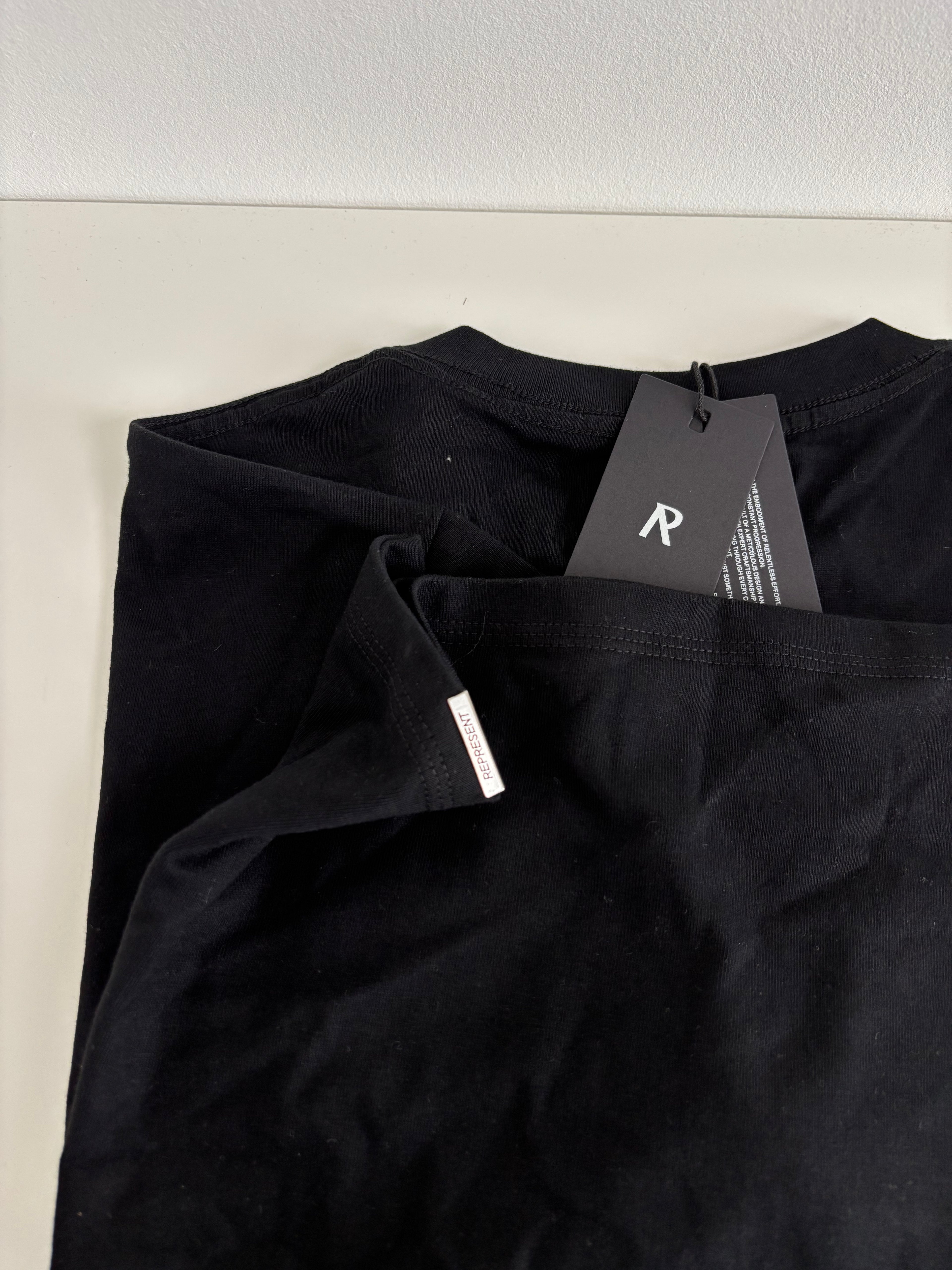 Men’s T-shirt